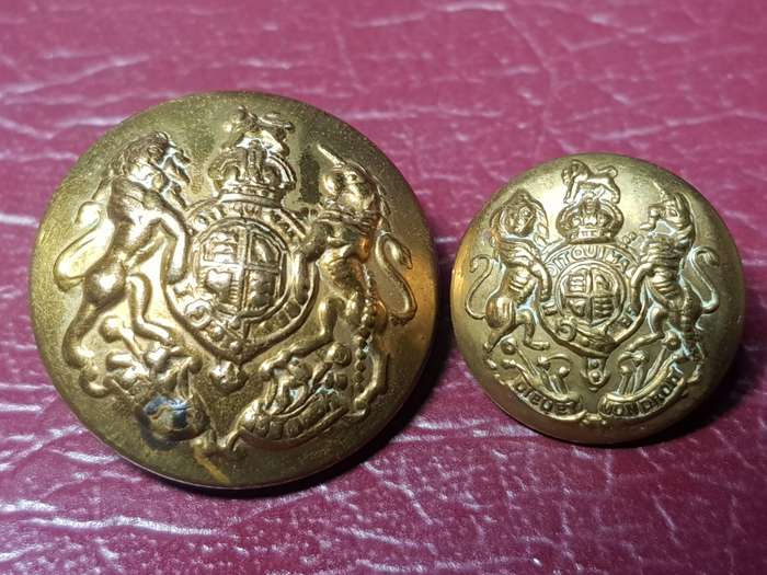 British Army General Service Buttons
