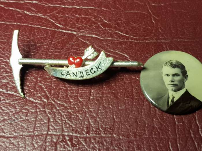 2 x Collectable items - {One bid for both]