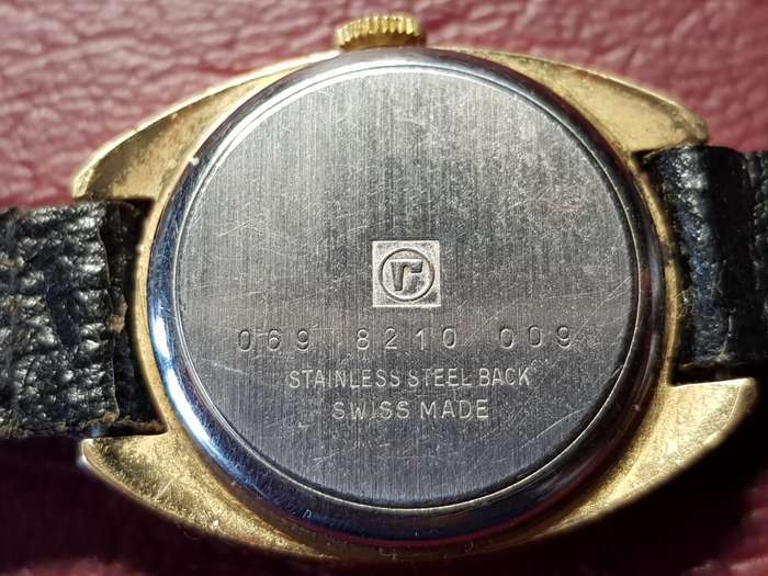 ROAMER LADIES WATCH IN VERY GOOD WORKING CONDITION.*