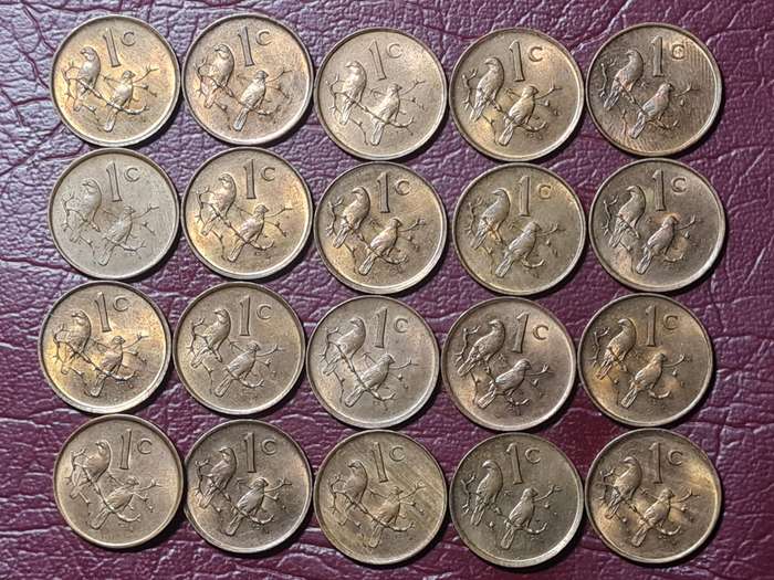 A Lot 20 RSA Bronze 1 Cents - Mint State