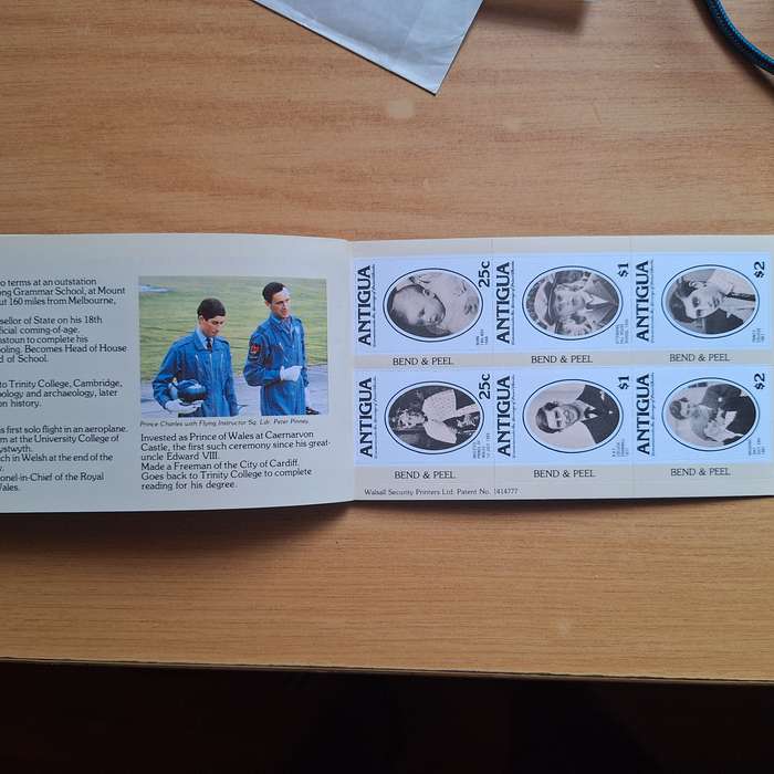 Antigua stamp booklet commemorating Royal Wedding 1981 Prince Charles and Diana