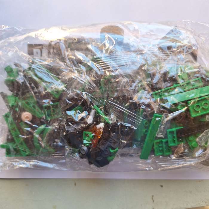Racing series building block type toy racing car still sealed - 351 pieces