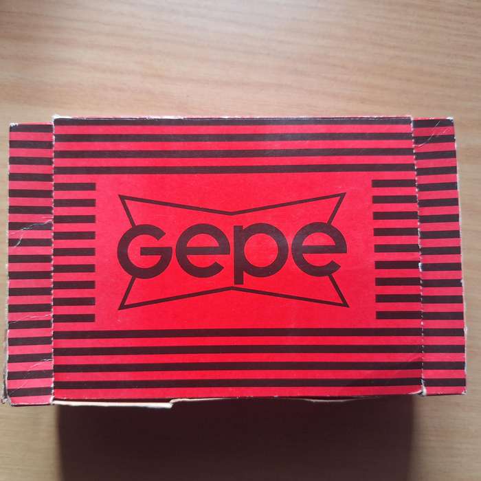 Gepe vintage glassless slide mounts