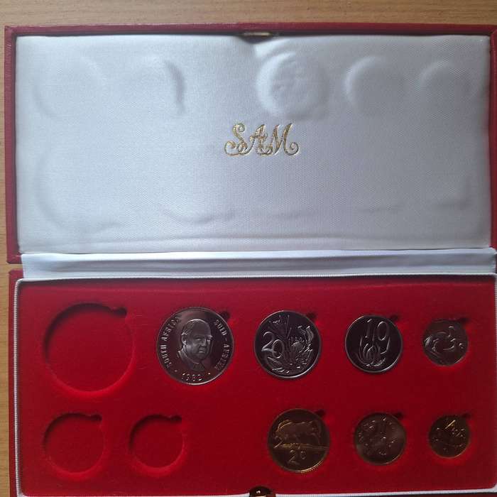 1982 mint coin set in SAM box President Vorster 50c to 1/2c