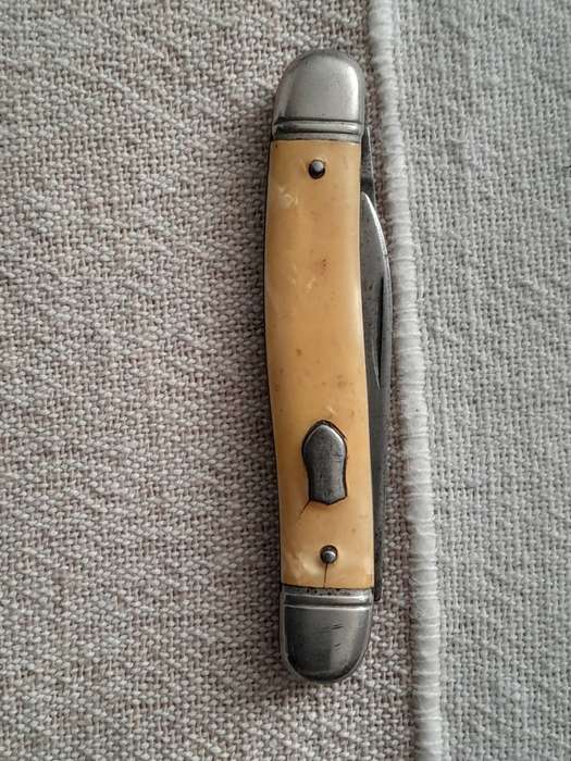 Vintage knive