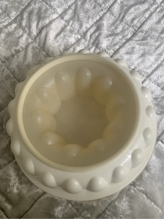 Vintage Tupperware Jel Ring
