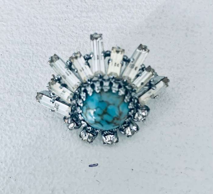 Turquoise brooch
