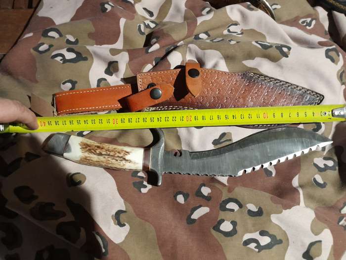 Damascus kukri