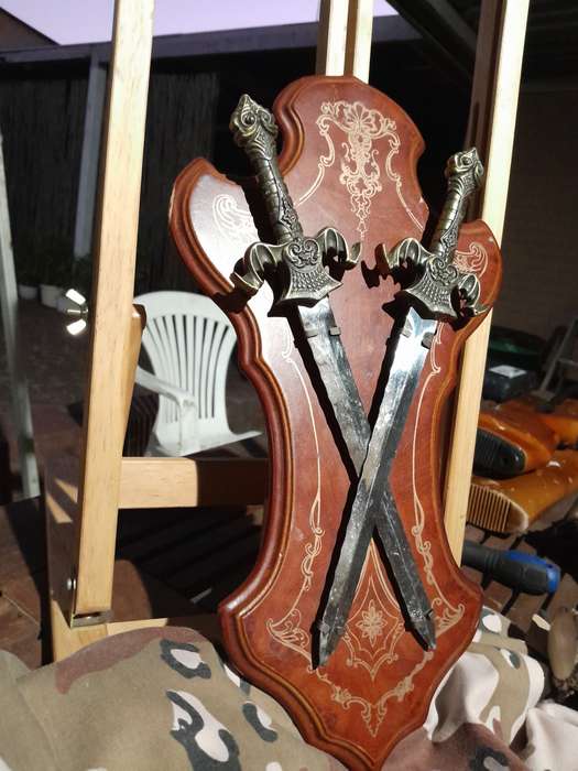 Display swords