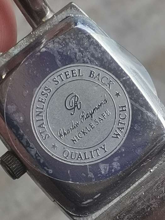 LADIES CHARLES RAYMOND WATCH IN EXCELLENT WORKING CONDITION
