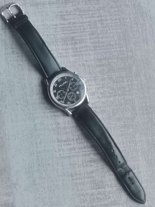 MENS FLUKE CHRONOGRAPH WATCH IN EXCELLENT WORKING CONDITION