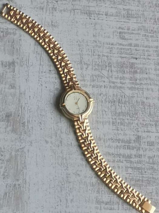 LADIES STL ALL GOLD PLATED WATCH IN EXCELLENT WORKING CONDITION - UNWORN AS GOOD AS NEW