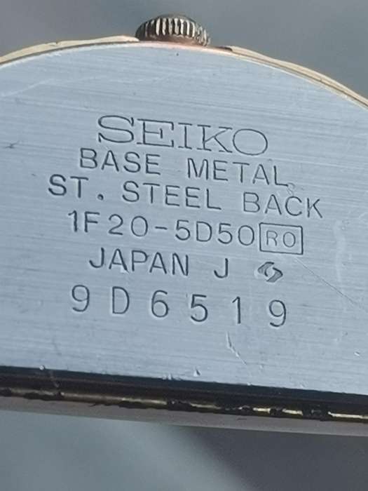 LADIES GOLD SEIKO WATCH IN EXCELLENT WORKING CONDITION