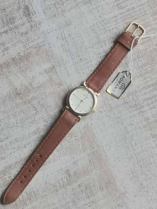 LADIES ROMANO GOLD PLATED WATCH IN EXCELLENT WORKING CONDITION