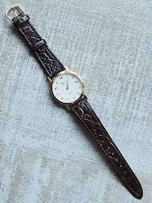 MENS CHRISTIAN DOCOUES WATCH IN EXCELLENT WORKING CONDITION