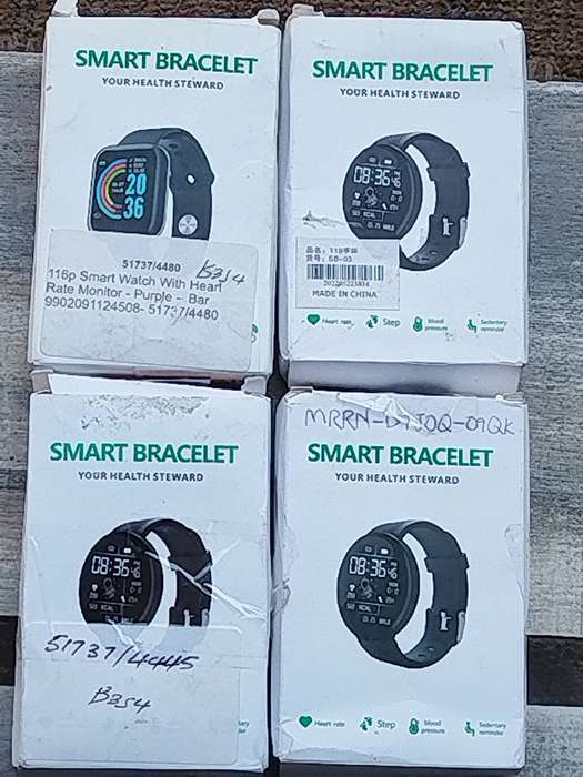 4 x SMART WATCHES IN BOXES - BIDDING FOR ALL 4 WATCHES WINNER TAKES ALL
