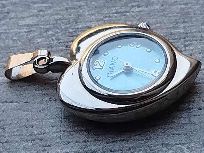 LADIES GIANO WATCH PENDANT IN EXCELLENT WORKING CONDITION
