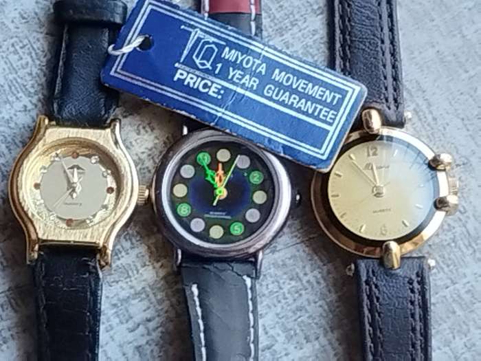 LADIES WATCH COLLECTION ALL IN EXCELLENT WORKING CONDITION - BIDDING FOR ALL 3 WATCHES