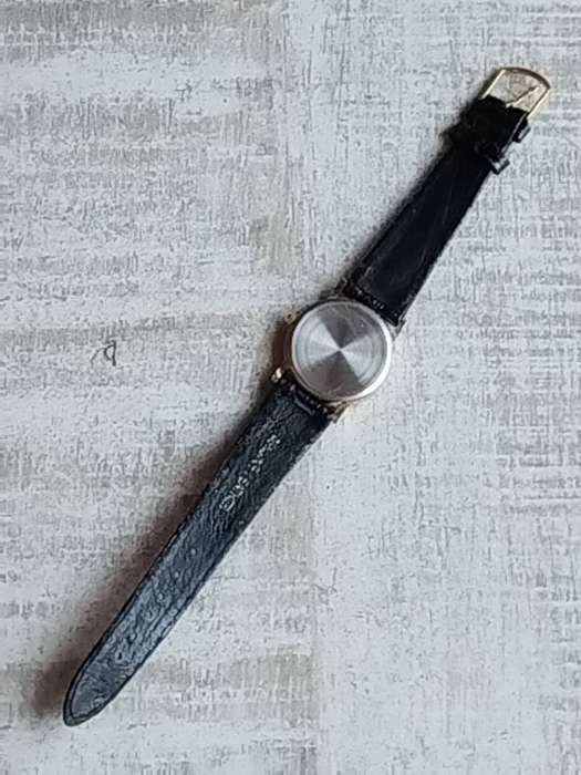 LADIES CHARLES DELON WATCH IN EXCELLENT WORKING CONDITION