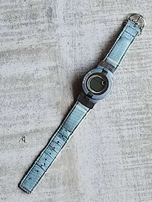 LADIES CASIO BABY-G  WATCH MODEL BG-1201 - UNTESTED SELLING AS IS