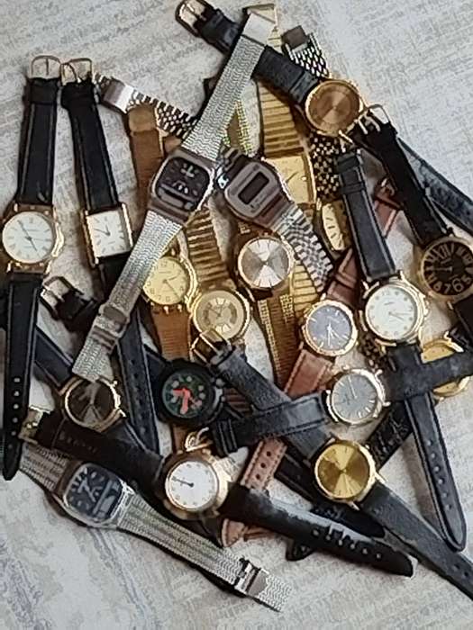 MENS WATCH COLLECTION FOR SPARES OR REPAIRS ALL COMPLETE WITH STRAPS - BIDDING FOR ALL 20 PIECES