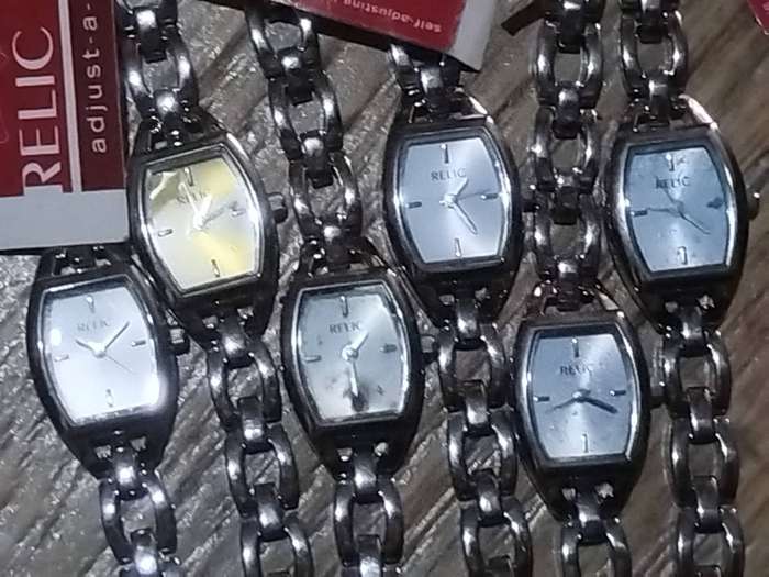 6 X LADIES RELIC BY FOSSIL  WATCHES - NOT WORKING BIDDING FOR ALL 6 WATCHES