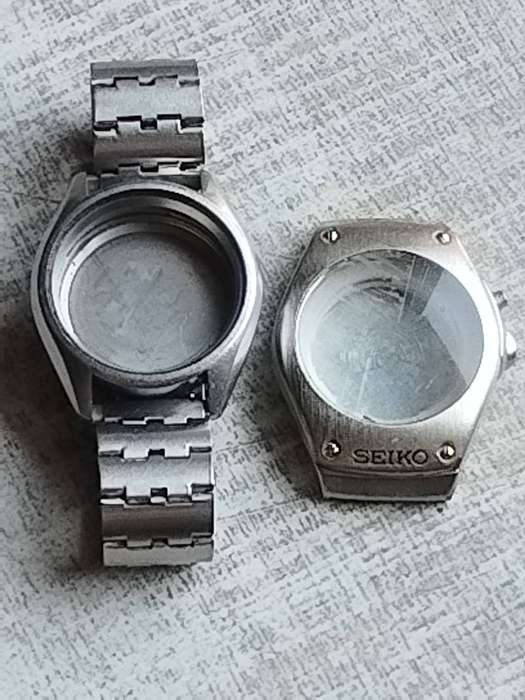 MENS SEIKO KINETIC AND CITIZEN GN-4-S WATCH CASINGS