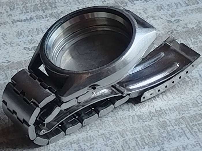 MENS SEIKO KINETIC AND CITIZEN GN-4-S WATCH CASINGS