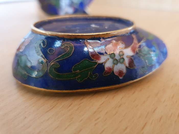 Vintage Cobalt Blue Floral Cloissone Pig Figurine (9cm x 6cm height 6cm)