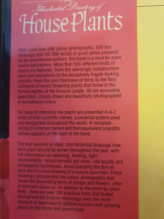 The Illustrated Directory of House Plants  (Hardcover)