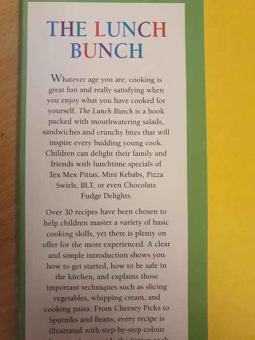Kid`s Kitchen - The Lunch Bunch (Lunch Box Ideas for Junior Chefs) Gina Steer (Hardcover)