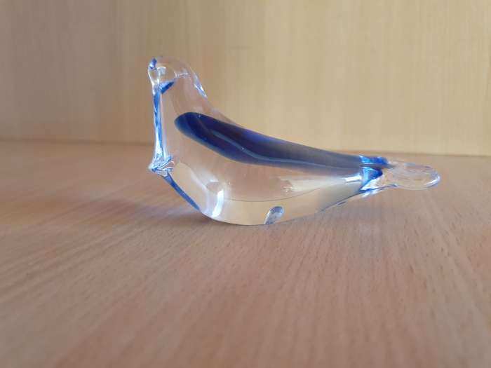 Glass Seal Figurine  (11cm x 7cm)