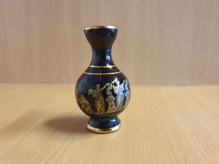 Vintage Hand Made Neofitou Keramik Vase, Made in Greece