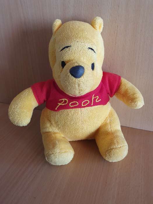 Winnie the Pooh Soft Toy  (18cm x 15cm)