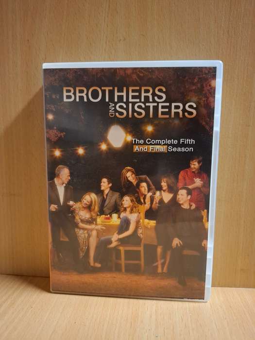 Brothers and Sisters - The Complete Fifth and Final Season - Dvd  (6 discs)