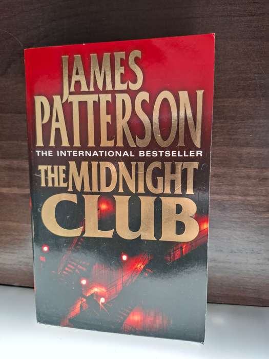 The Midnight Club:  James Patterson  (Paperback)