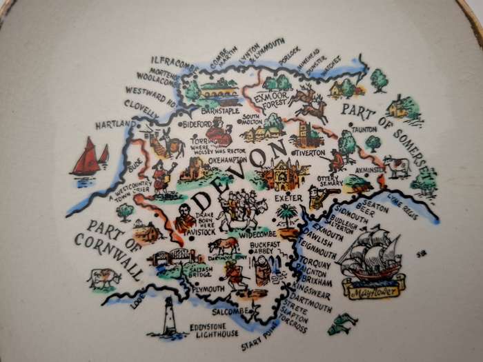 Souvenir Plate - Devon - 11cm x 11cm