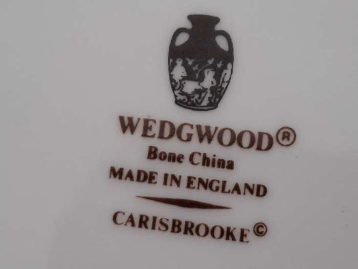 Wedgwood Bone China Carisbrooke Pin Dish (11cm x 8cm)