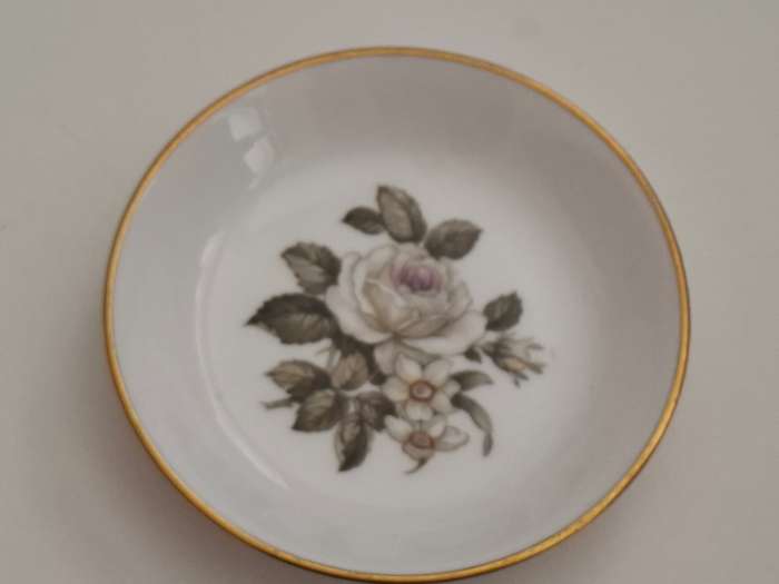 Round Royal Worcester Pin Dish - width 10cm