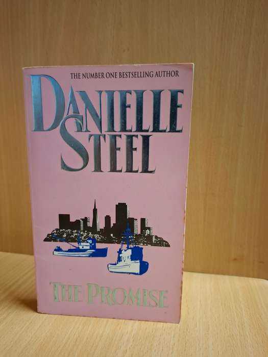 The Promise: Danielle Steel (Paperback)