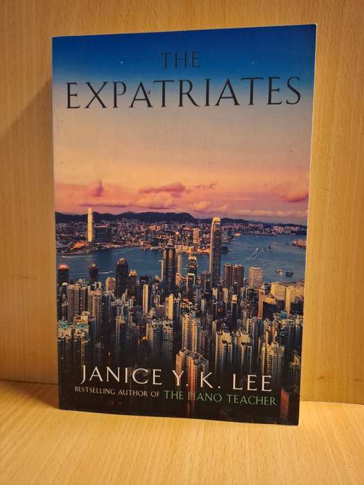 Expatriates : Janice Y. K. Lee  (Paperback)
