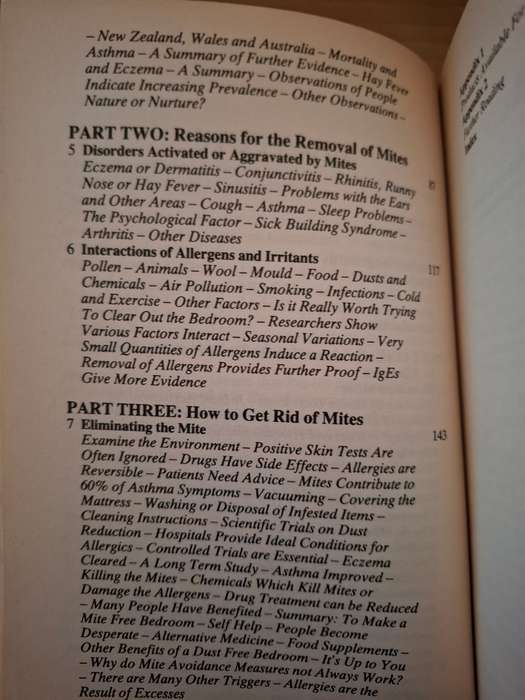 House Dust Mites - How They Affect Asthma, Eczema and Other Allergies: Des Whitrow (Paperback)