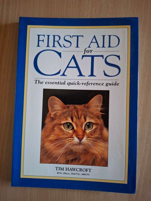 First Aid for Cats : Tim Hawcroft  (Paperback)