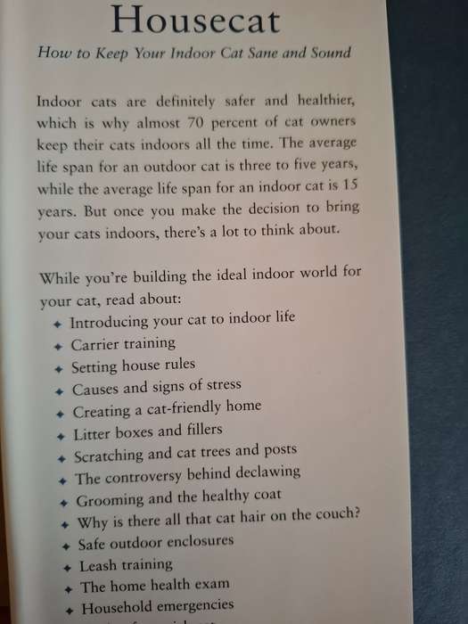 Housecat - How to Keep Your Indoor Cat Sane and Sound : Christine Church  (Hardcover)