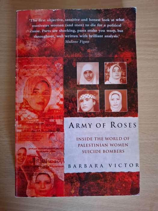 Army of Roses - Barbara Victor (Paperback)