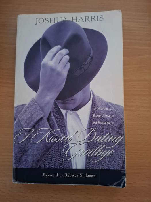I Kissed Dating Goodbye: Joshua Harris  (Paperback)