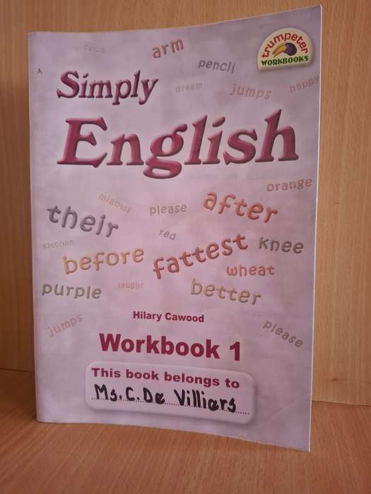Trumpeter Workbooks - Simply English Workbook 1 : Hilary Cawood