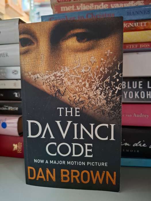 The Da Vinci Code: Dan Brown (Paperback)
