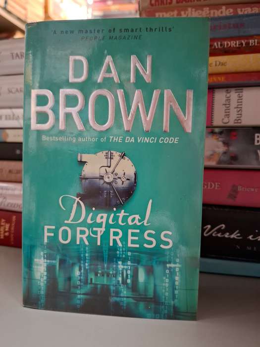 Digital Fortress : Dan Brown (Paperback)