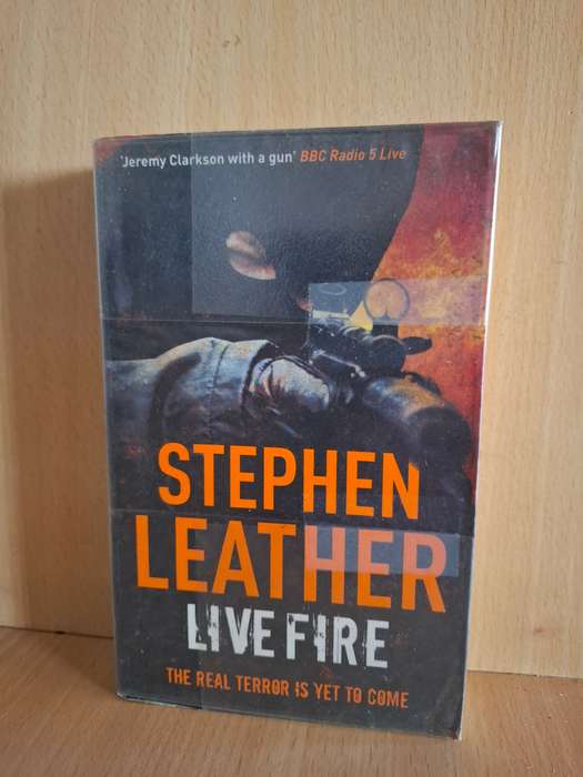 Live Fire : Stephen Leather (Paperback)
